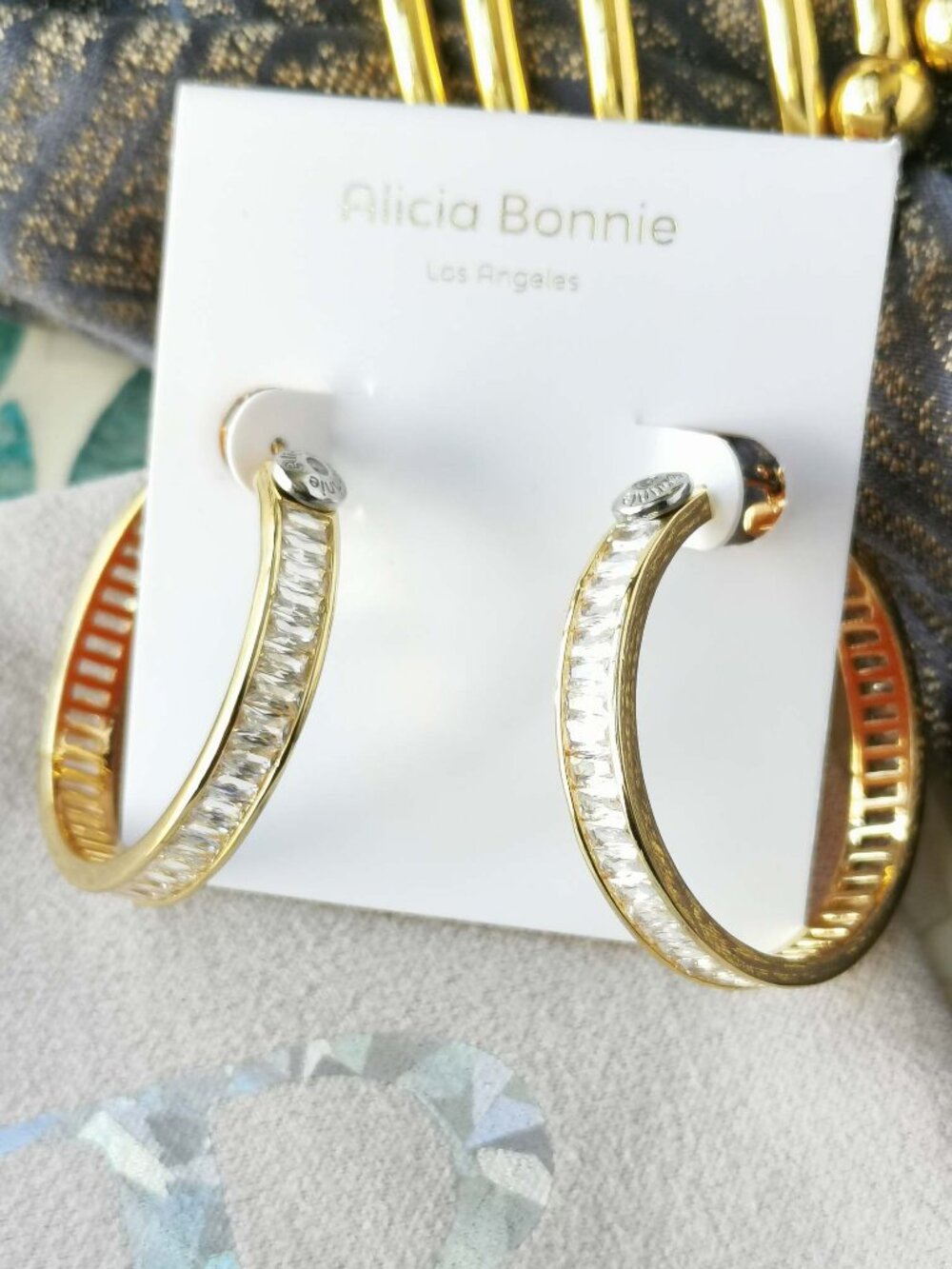 Alicia Bonnie Daydream Believer Gold clear Hoop Earrings NEW